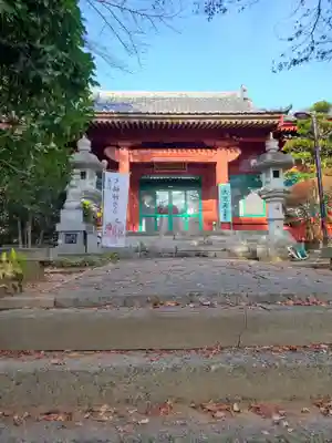 受楽寺の山門・神門