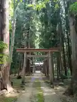 神明社の{uncategorized: "未分類", other: "その他", undefined: "問題あり", building: "その他建物", grave: "お墓", sacred_gate: "鳥居", guardian: "狛犬", statue: "像", buddha: "仏像", history: "歴史", nature: "自然", garden: "庭園", animal: "動物", pagoda: "塔", temizu: "手水舎", mountain_gate: "山門・神門", sanctuary: "本殿・本堂", subordinate: "末社・摂社", art: "芸術", scenery: "景色", jizo: "地蔵", ema: "絵馬", goshuin: "御朱印", omikuji: "おみくじ", items: "授与品その他", amulet: "お守り", goshuincho: "御朱印帳", eats: "食事", festival: "お祭り", votive_dance: "神楽", shichigosan: "七五三参", wedding: "結婚式", experience: "体験その他", initially: "初詣", around: "周辺", anti_infection: "感染症対策"}