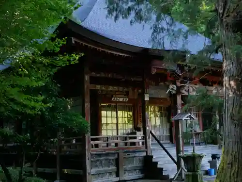 法雲寺の本殿