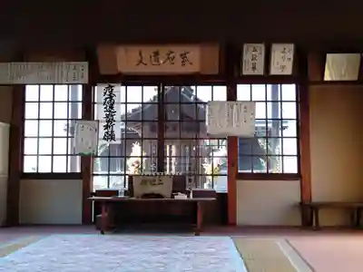 仁位殿社の本殿・本堂