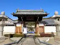 愚渓寺の山門・神門