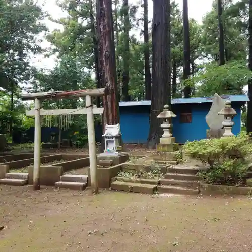 稲荷神社の末社