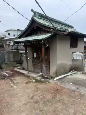 立帰天満宮の{uncategorized: "未分類", other: "その他", undefined: "問題あり", building: "その他建物", grave: "お墓", sacred_gate: "鳥居", guardian: "狛犬", statue: "像", buddha: "仏像", history: "歴史", nature: "自然", garden: "庭園", animal: "動物", pagoda: "塔", temizu: "手水舎", mountain_gate: "山門・神門", sanctuary: "本殿・本堂", subordinate: "末社・摂社", art: "芸術", scenery: "景色", jizo: "地蔵", ema: "絵馬", goshuin: "御朱印", omikuji: "おみくじ", items: "授与品その他", amulet: "お守り", goshuincho: "御朱印帳", eats: "食事", festival: "お祭り", votive_dance: "神楽", shichigosan: "七五三参", wedding: "結婚式", experience: "体験その他", initially: "初詣", around: "周辺", anti_infection: "感染症対策"}