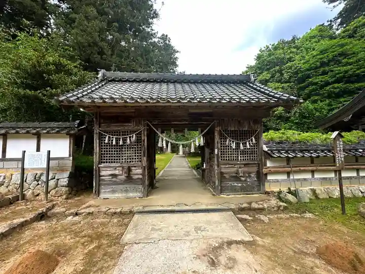 粟鹿神社の山門・神門