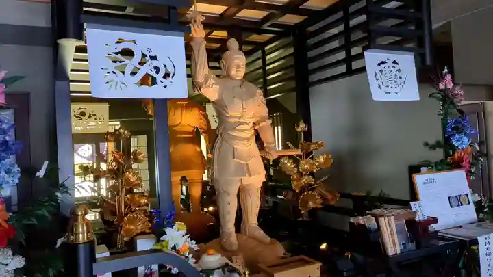 旭山寺の仏像