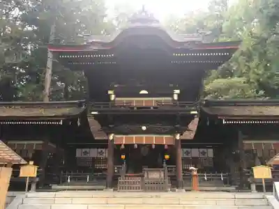 諏訪大社下社秋宮の本殿・本堂