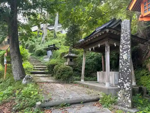 三峯神社(岩手県)