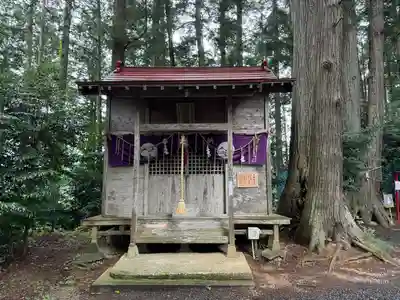 坪沼八幡神社の末社・摂社