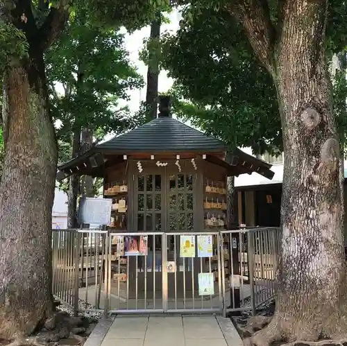 鳩森八幡神社の本殿