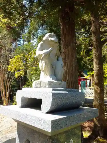 雲八幡宮の狛犬