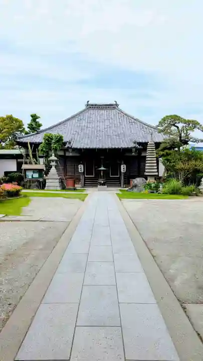 花蔵院の本殿・本堂