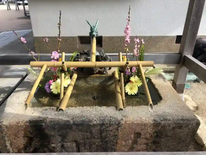 舞子六神社/まいこむの宮の手水舎