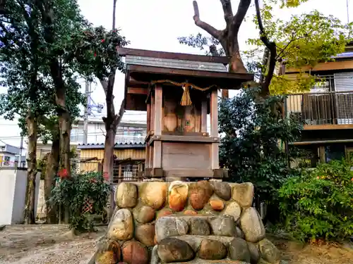 東八龍社の本殿・本堂