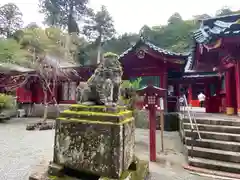 九頭龍神社本宮の狛犬