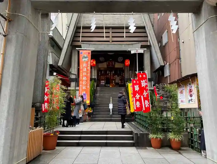 烏森神社の本殿・本堂