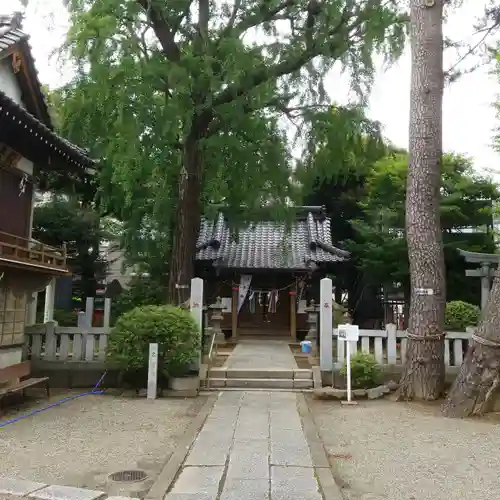 栗原氷川神社の本殿・本堂