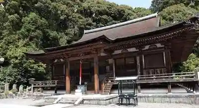 長弓寺の本殿