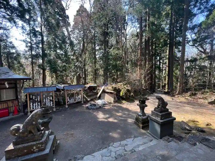 十和田神社の狛犬