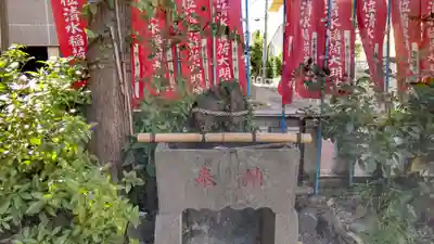 清水稲荷神社の手水舎