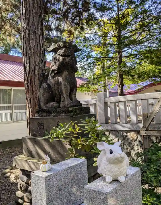 彌彦神社 (伊夜日子神社)の狛犬