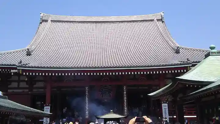 浅草寺の本殿・本堂