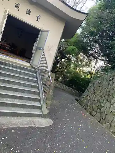 世界平和パゴダのその他建物