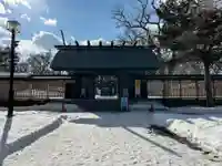 千歳神社の山門・神門