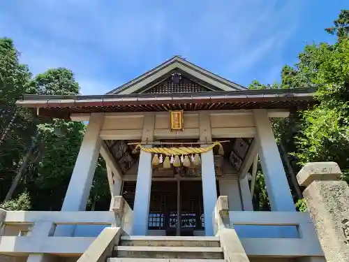 春川神社の本殿・本堂
