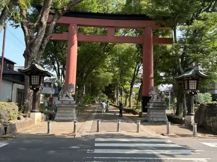 武蔵一宮氷川神社の{uncategorized: "未分類", other: "その他", undefined: "問題あり", building: "その他建物", grave: "お墓", sacred_gate: "鳥居", guardian: "狛犬", statue: "像", buddha: "仏像", history: "歴史", nature: "自然", garden: "庭園", animal: "動物", pagoda: "塔", temizu: "手水舎", mountain_gate: "山門・神門", sanctuary: "本殿・本堂", subordinate: "末社・摂社", art: "芸術", scenery: "景色", jizo: "地蔵", ema: "絵馬", goshuin: "御朱印", omikuji: "おみくじ", items: "授与品その他", amulet: "お守り", goshuincho: "御朱印帳", eats: "食事", festival: "お祭り", votive_dance: "神楽", shichigosan: "七五三参", wedding: "結婚式", experience: "体験その他", initially: "初詣", around: "周辺", anti_infection: "感染症対策"}