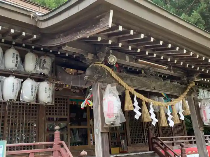 志賀理和氣神社の本殿・本堂