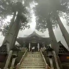 三峯神社の本殿