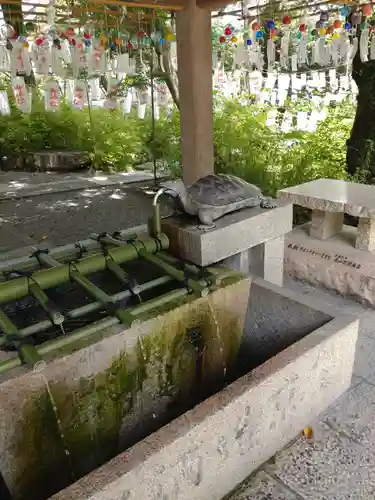 松尾大社の手水舎