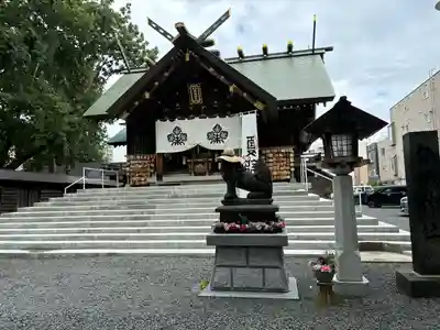 札幌諏訪神社の本殿・本堂