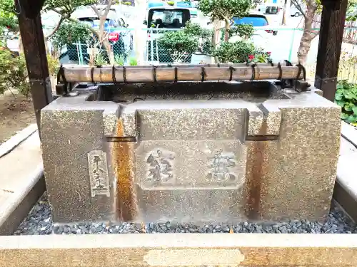 十二所神社の手水舎