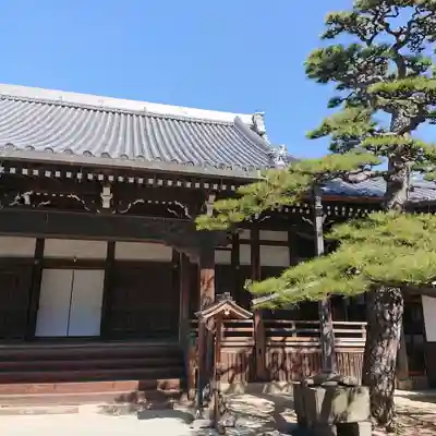 明厳寺の本殿・本堂