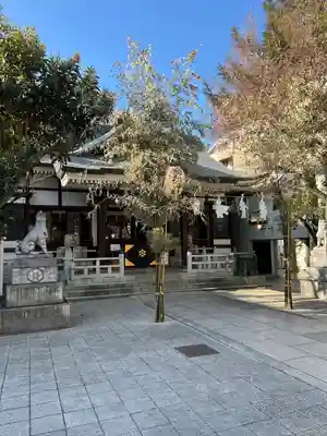 鳥越神社の本殿・本堂