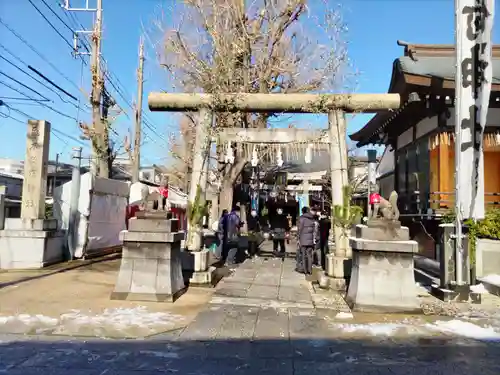 飛木稲荷神社の鳥居