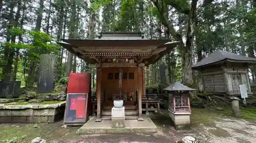 月蔵院(山形県)