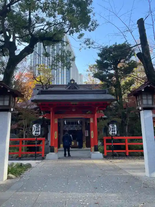 愛宕神社の山門・神門