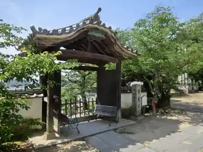 西国寺の山門・神門