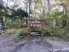 新屋山神社奥宮(山梨県)