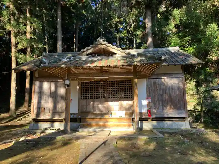 戸隠神社の本殿