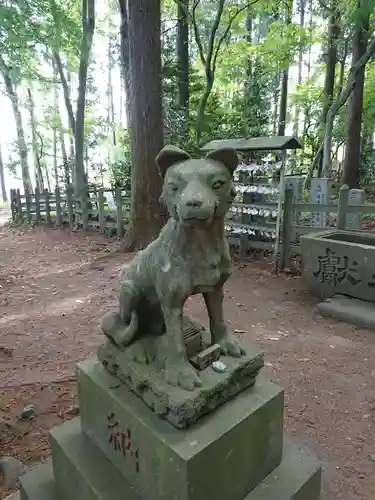 宝登山神社の狛犬