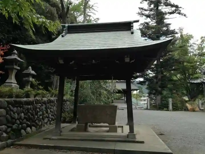 美和神社の手水舎