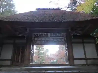 法然院の山門・神門