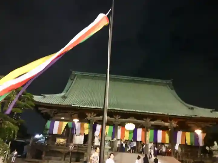 護国寺の本殿・本堂