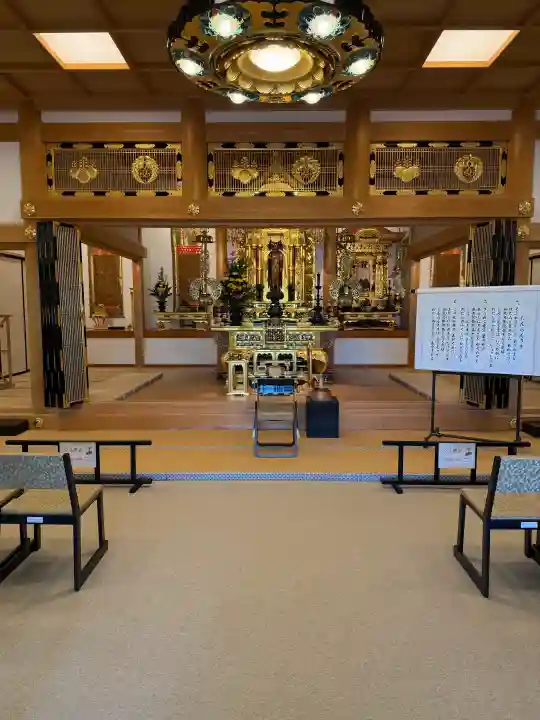 築地本願寺 慈光院の{uncategorized: "未分類", other: "その他", undefined: "問題あり", building: "その他建物", grave: "お墓", sacred_gate: "鳥居", guardian: "狛犬", statue: "像", buddha: "仏像", history: "歴史", nature: "自然", garden: "庭園", animal: "動物", pagoda: "塔", temizu: "手水舎", mountain_gate: "山門・神門", sanctuary: "本殿・本堂", subordinate: "末社・摂社", art: "芸術", scenery: "景色", jizo: "地蔵", ema: "絵馬", goshuin: "御朱印", omikuji: "おみくじ", items: "授与品その他", amulet: "お守り", goshuincho: "御朱印帳", eats: "食事", festival: "お祭り", votive_dance: "神楽", shichigosan: "七五三参", wedding: "結婚式", experience: "体験その他", initially: "初詣", around: "周辺", anti_infection: "感染症対策"}