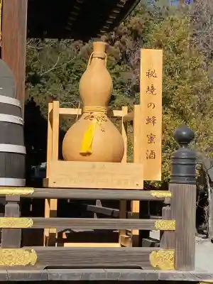 秩父神社の{uncategorized: "未分類", other: "その他", undefined: "問題あり", building: "その他建物", grave: "お墓", sacred_gate: "鳥居", guardian: "狛犬", statue: "像", buddha: "仏像", history: "歴史", nature: "自然", garden: "庭園", animal: "動物", pagoda: "塔", temizu: "手水舎", mountain_gate: "山門・神門", sanctuary: "本殿・本堂", subordinate: "末社・摂社", art: "芸術", scenery: "景色", jizo: "地蔵", ema: "絵馬", goshuin: "御朱印", omikuji: "おみくじ", items: "授与品その他", amulet: "お守り", goshuincho: "御朱印帳", eats: "食事", festival: "お祭り", votive_dance: "神楽", shichigosan: "七五三参", wedding: "結婚式", experience: "体験その他", initially: "初詣", around: "周辺", anti_infection: "感染症対策"}