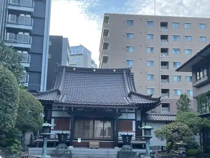 幸福寺の本殿・本堂