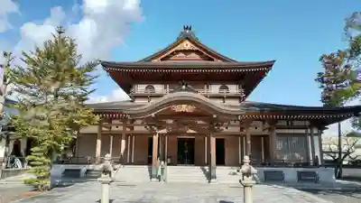 誕生寺の本殿・本堂